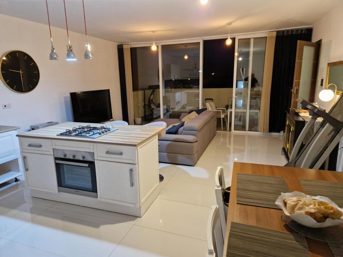 ルアTown Pent Houseアパートメント エクステリア 写真